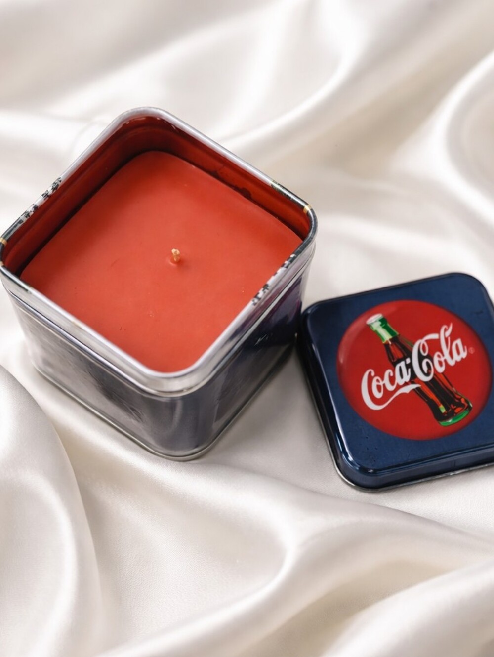 Vintage 1999 Coca-Cola Wick 'n Tin Collectable Candle in a Tin